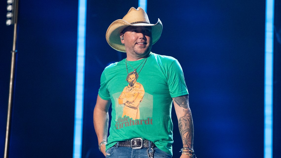 Jason Aldean Tops the Charts with the No. 1 Song in the Country The