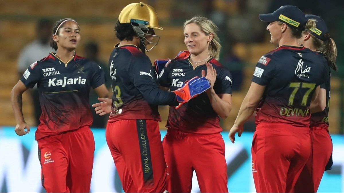 दिल्ली कैपिटल्स vs RCB LIVE Score, WPL 2024 फाइनल दिल्ली कैपिटल्स ने
