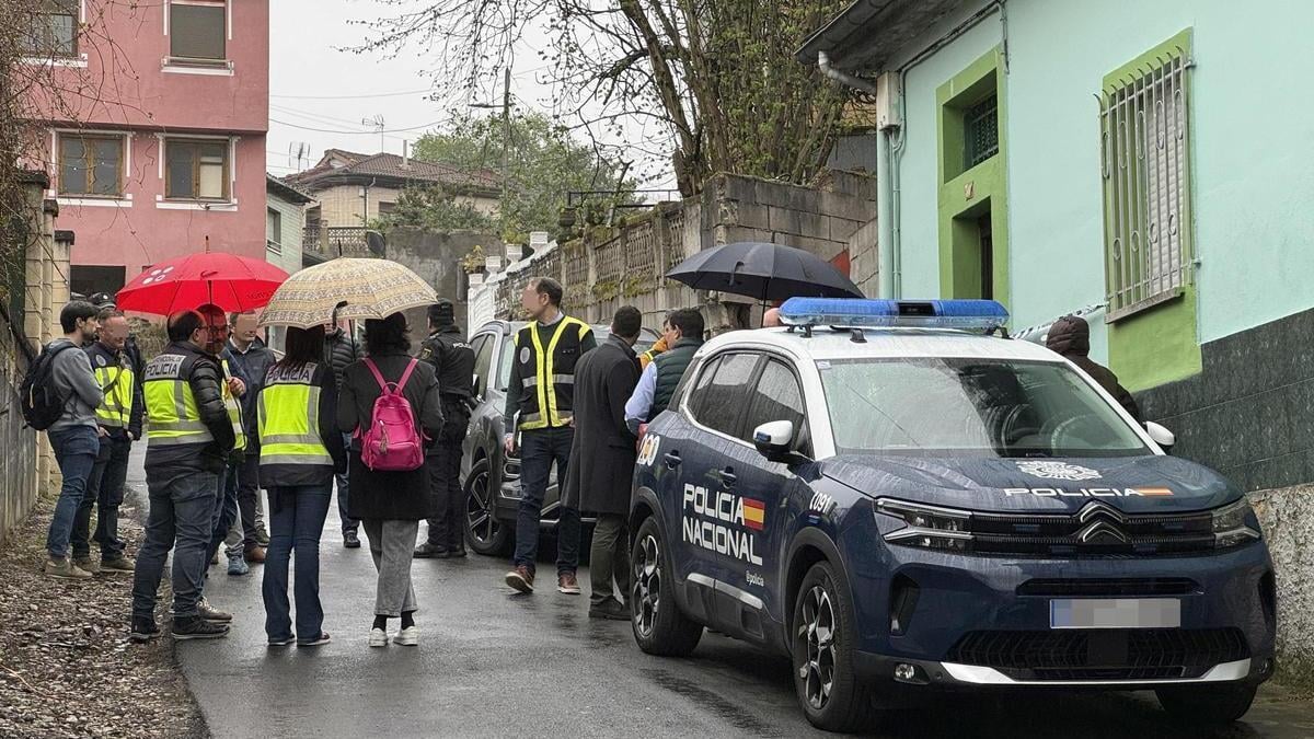 Detenido un joven de La Felguera por matar y desmembrar a su compañero de piso, un hombre de unos 70 años