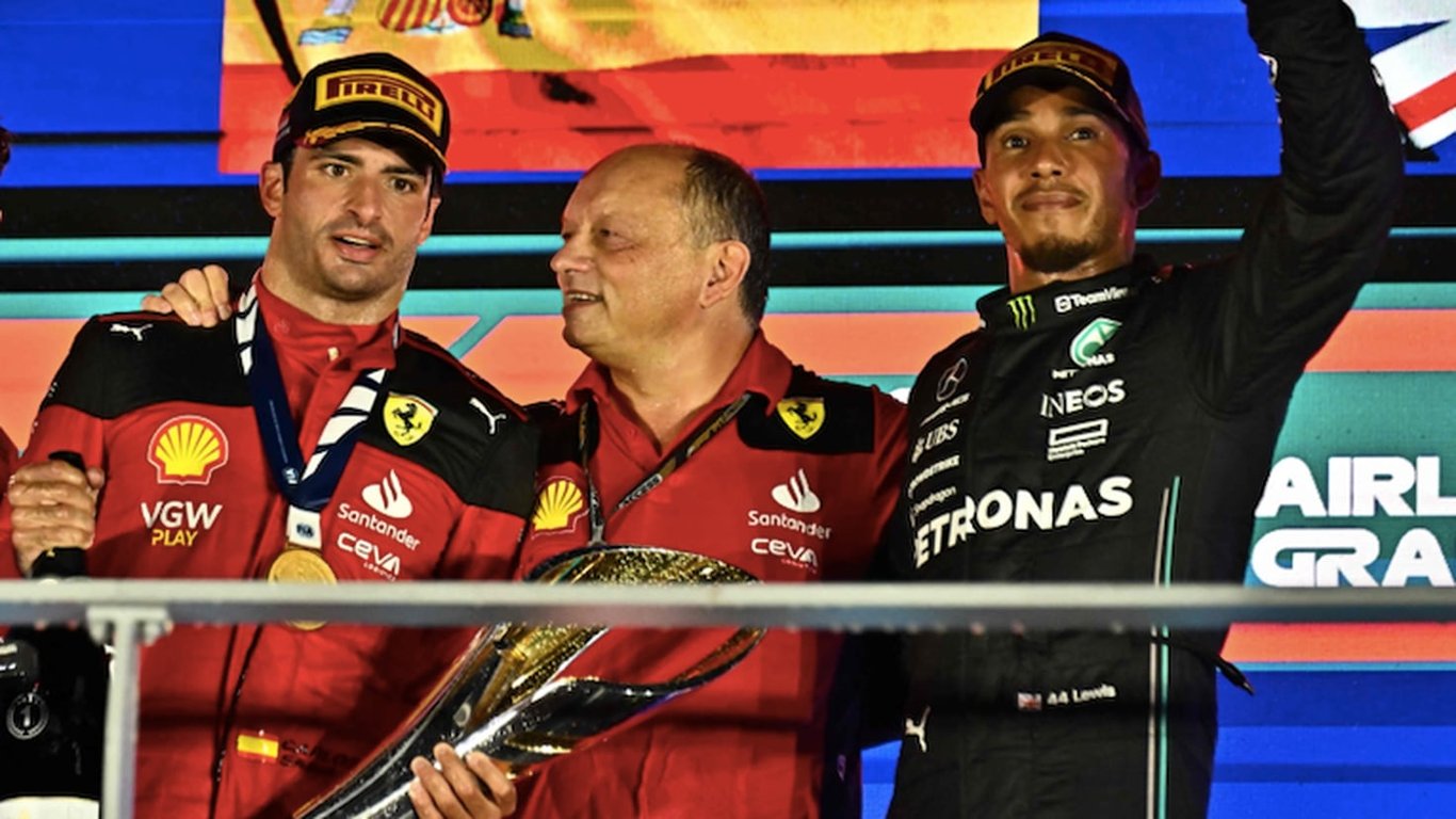 Photo of Bombazo: Hamilton se va a Ferrari y arrastra a Sainz – Oncenoticias