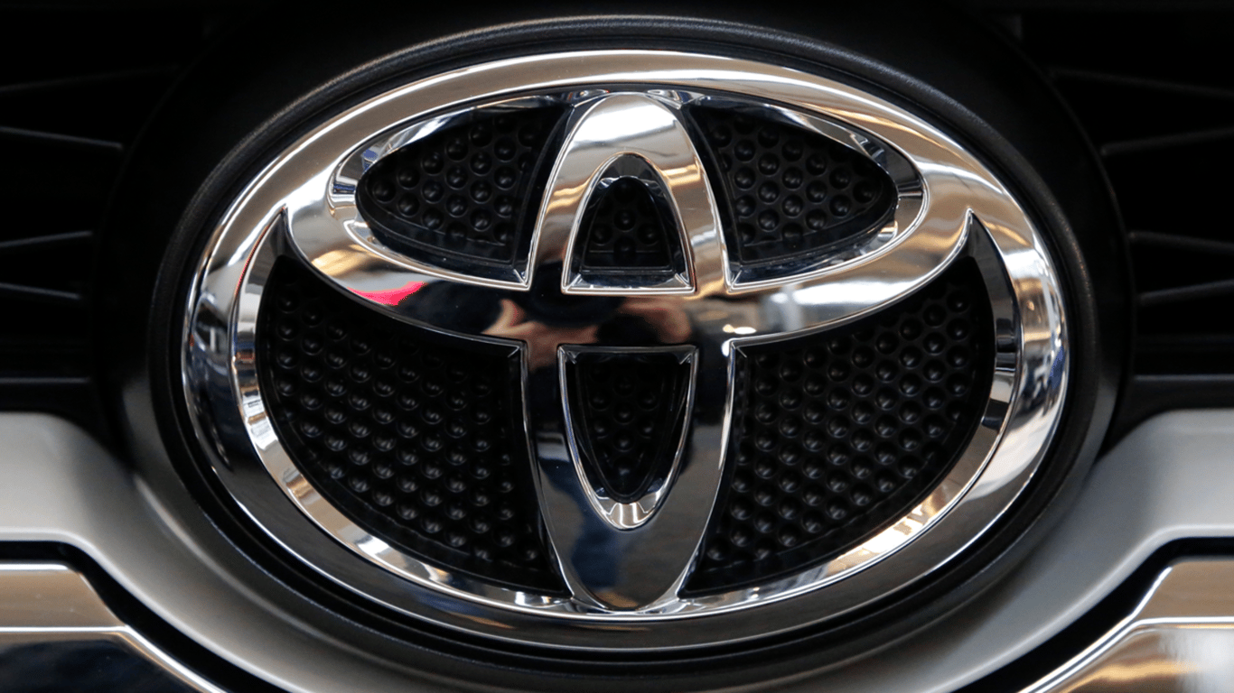 Dodo Finance: Urgent Recall Notice for Old Corolla, Matrix, and RAV4 Owners – Park Your Vehicles until Airbags are Replaced