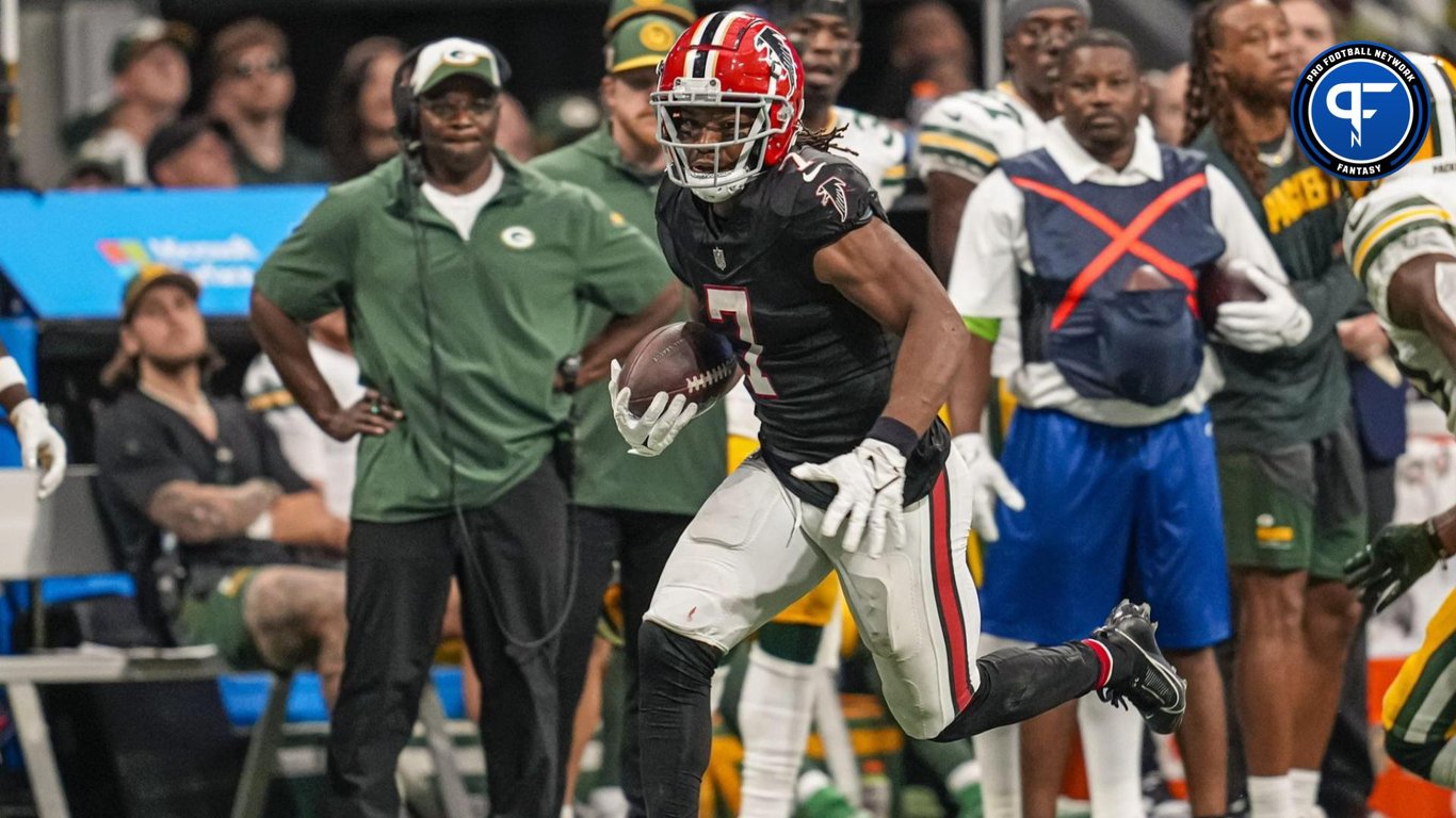 Fantasy Football RB Week 3 Trade Targets: Exploring Buy Low, Sell High Players like Bijan Robinson, Rachaad White, and More