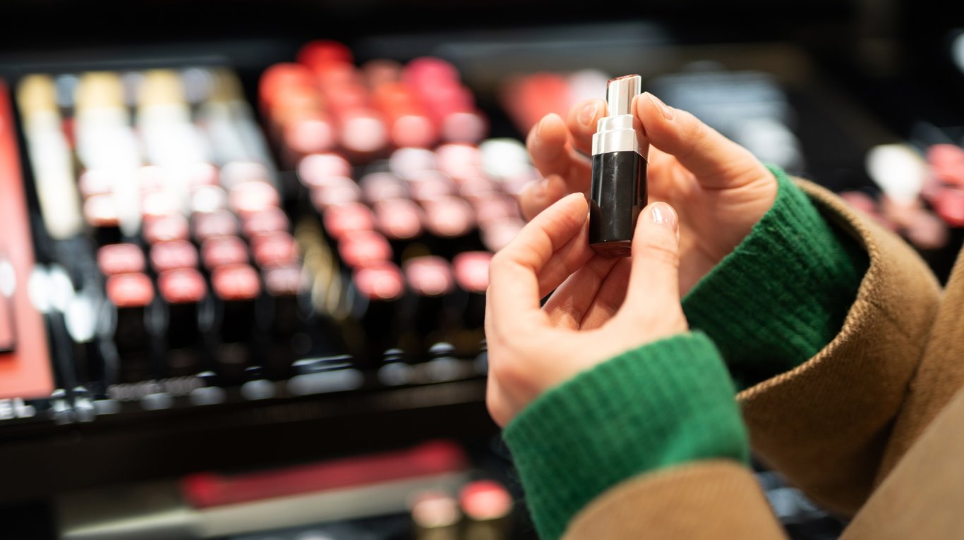 Filialen auch in Deutschland: Große Kosmetikkette kurz vor Insolvenz – Buzznice Deutschland