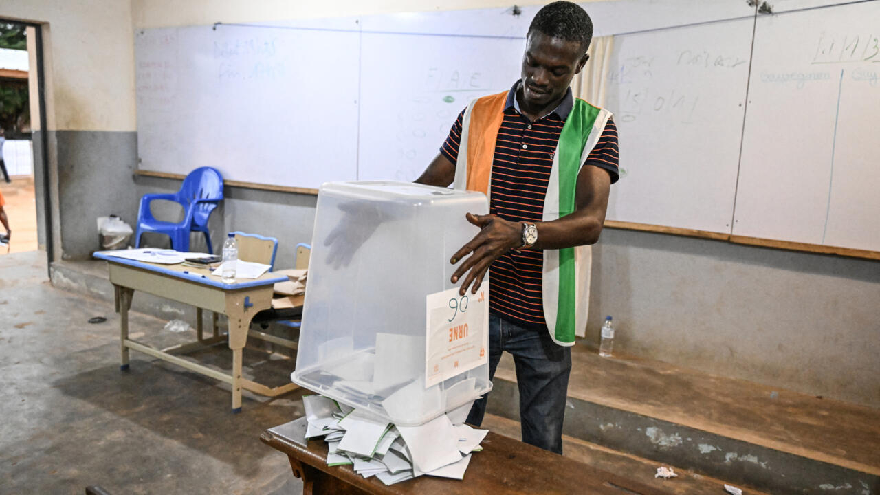 Élections locales en Côte dIvoire : la large avance du RHDP, parti au pouvoir, semble se confirmer