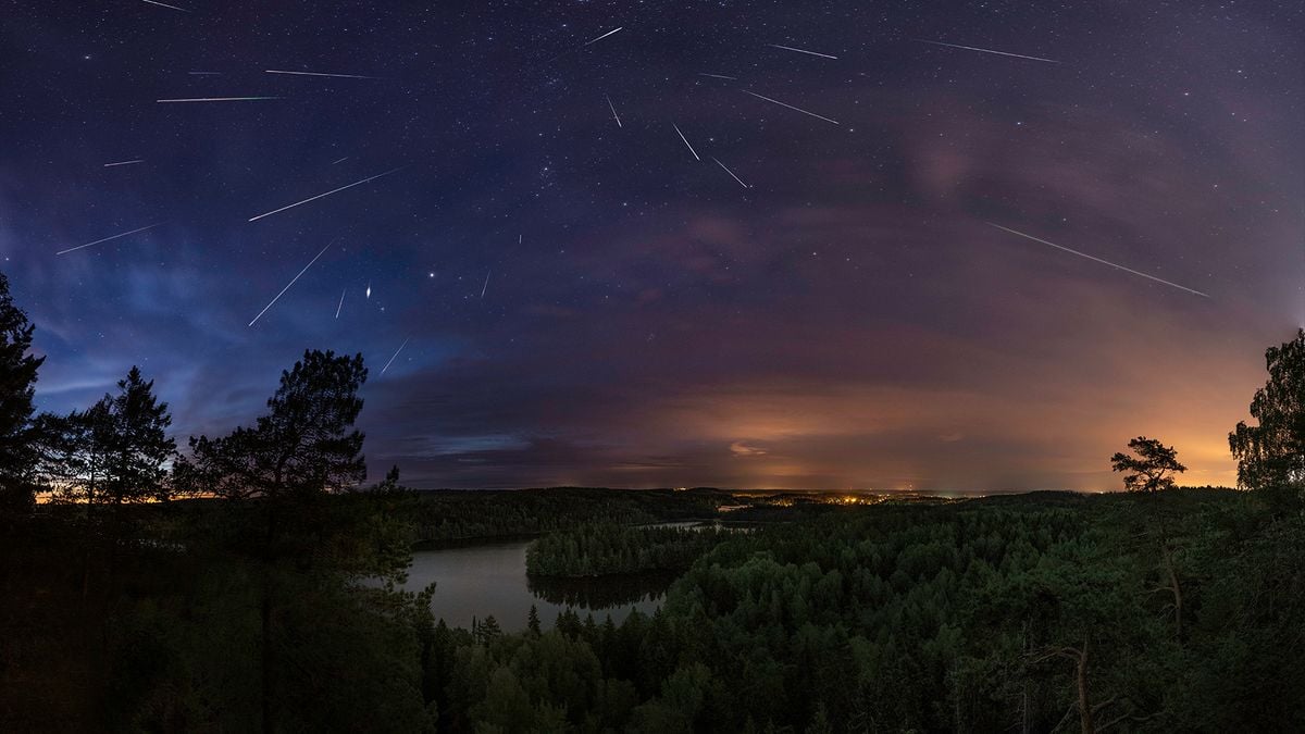 Ultimate Guide to Watching the Taurid Meteor Showers Peak this Weekend and Next