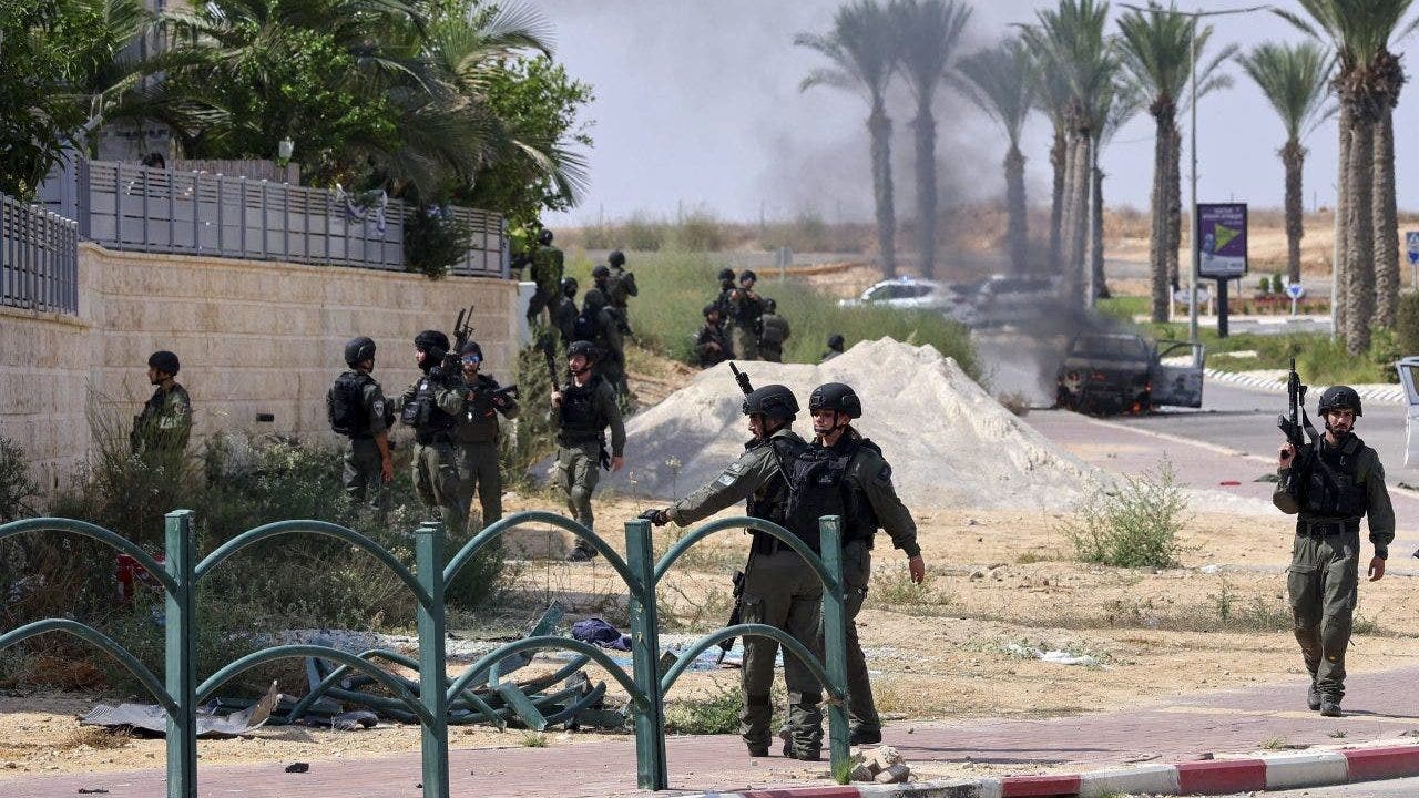 Israeli couple claims cookies and songs distracted invaders during SWAT team raid: report