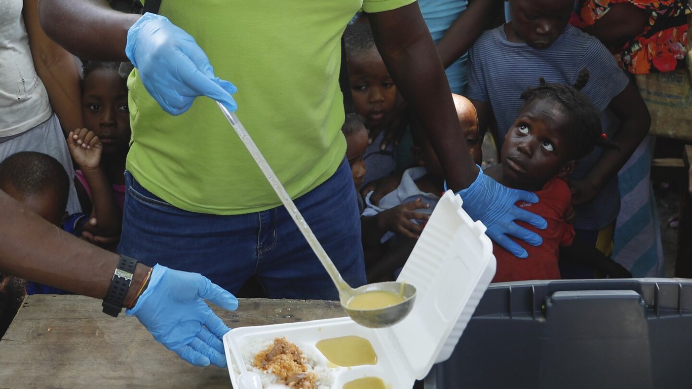 Hunger crisis intensifies in Haiti as gangs exacerbate worsening situation