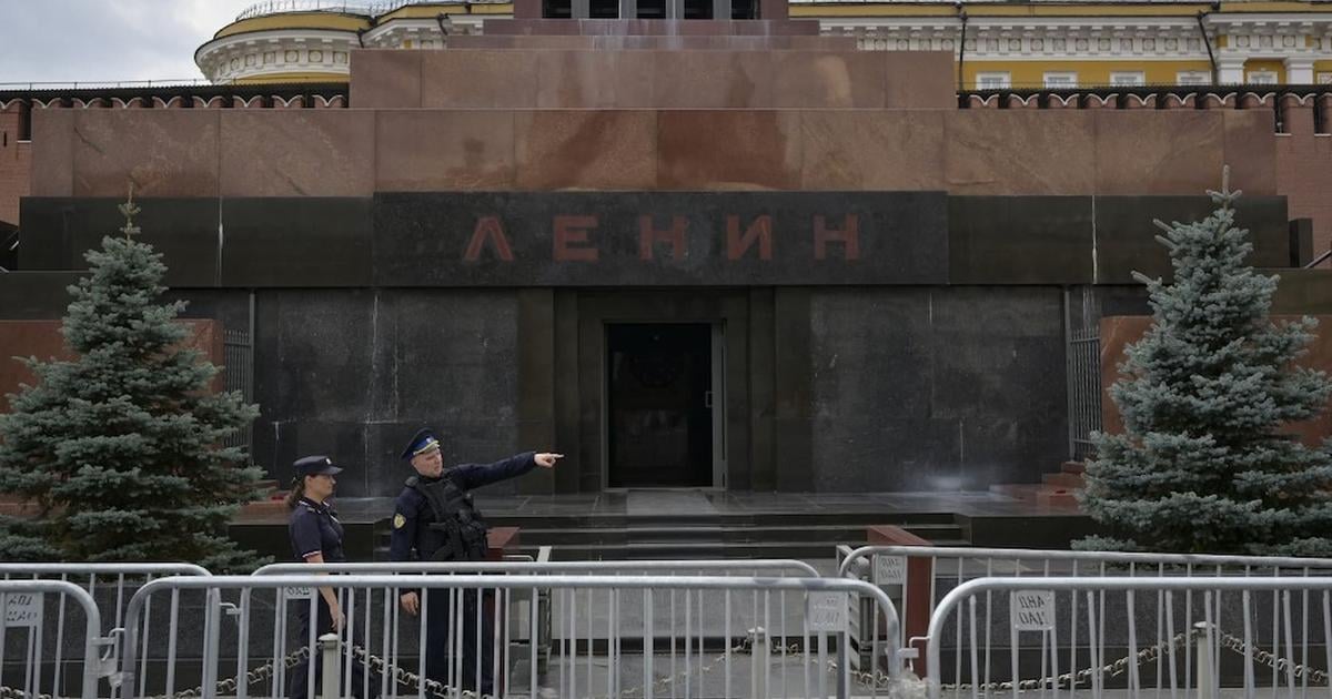 Un Russe placé en détention pour avoir tenté dincendier le mausolée de Lénine