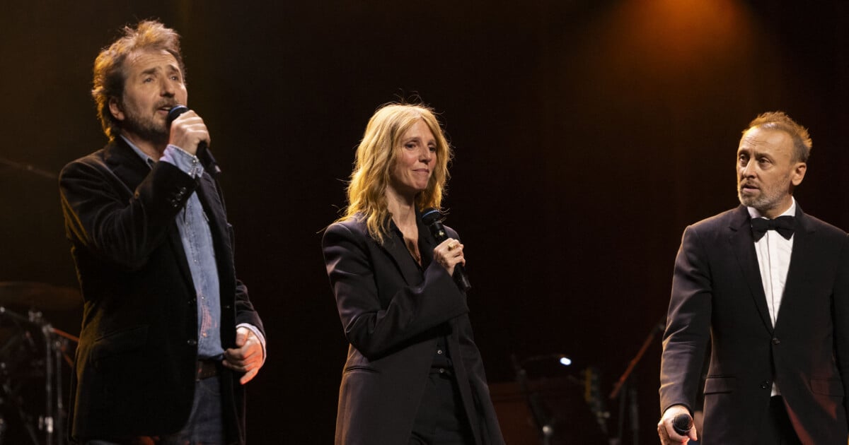 Titre: Edouard Baer et Sandrine Kiberlain: retrouvailles complices à lOlympia avec Pierre Souchon, sosie et fils dAlai