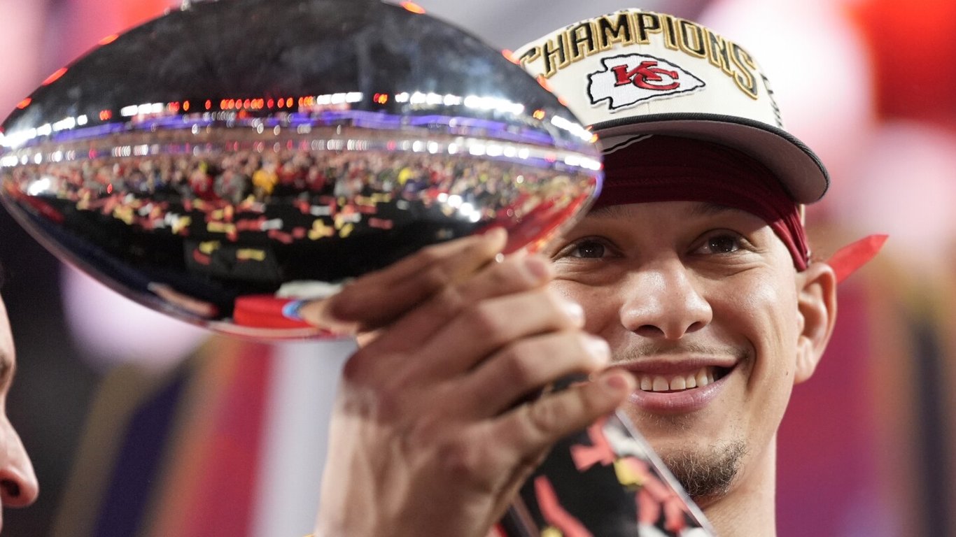 Dodo Finance: Chiefs Secure Consecutive Super Bowl Victory, Defeating 49ers 25-22 in Overtime