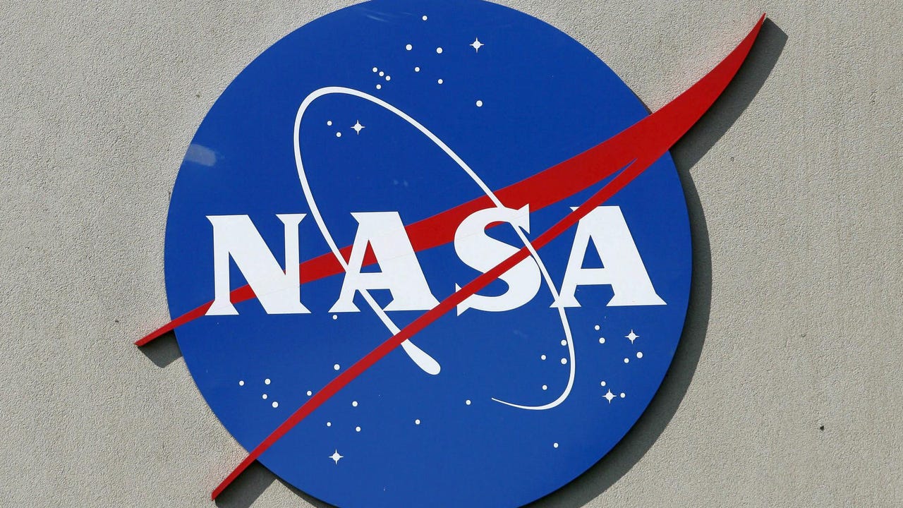 Photo of La NASA prevé que el módulo Nova-C llegue a la superficie lunar el 22 de febrero – Oncenoticias