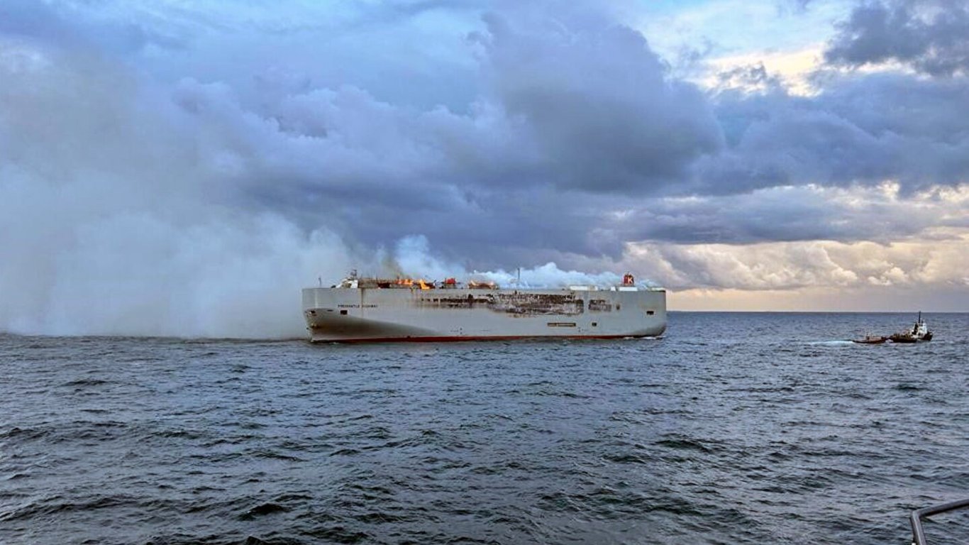 Fatal Fire Erupts on Ship Carrying Thousands of Cars in the North Sea