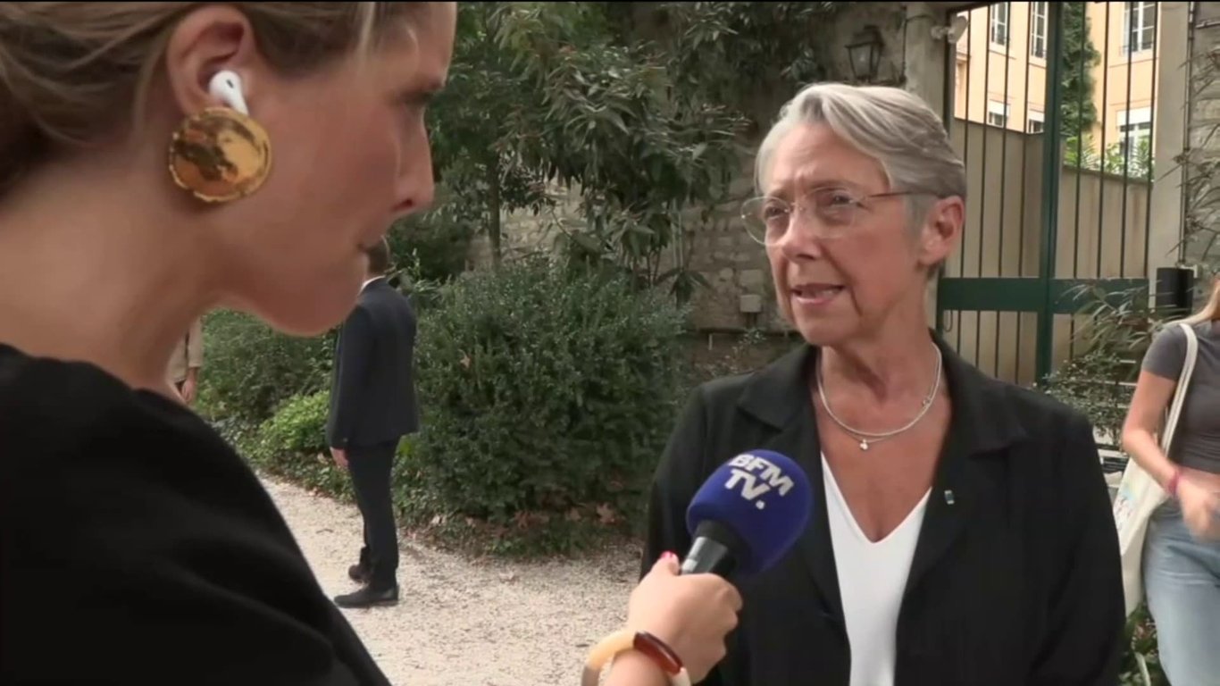 Le suicide dun adolescent à Poissy : Elisabeth Borne condamne un courrier choquant du rectorat aux parents – BFMTV