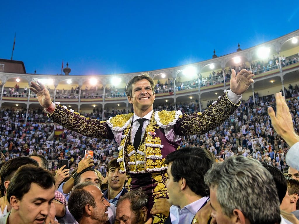 TrasELBalon: La vergonzosa Puerta Grande de El Juli en su despedida de Madrid – EL PAÍS