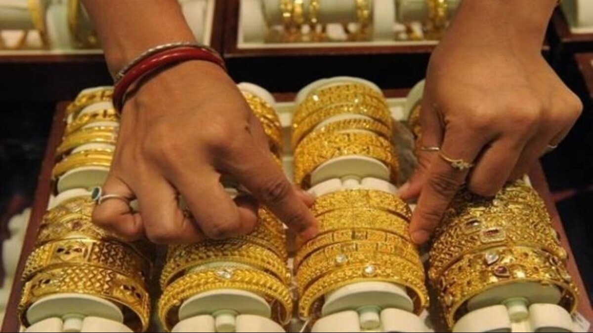 राजनीति गुरु: सोना-चांदी के आज के रेट, जानें 10 ग्राम गोल्ड की कीमतें – आज तक