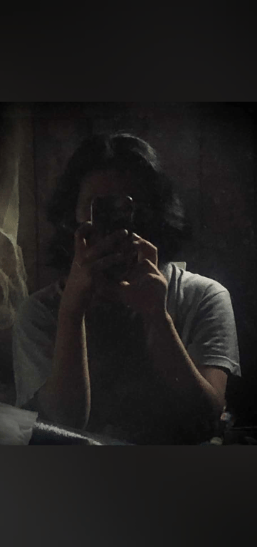 #Cancer #Cat_lover #Dog_lover #Foodie #Reading #Guitar_Player