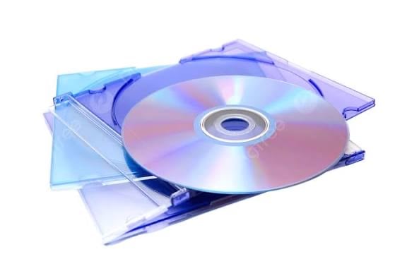 #Scorpio #Cat_lover #Imaginative #Sparkling_water #Coffee_addict #Up_for_anything