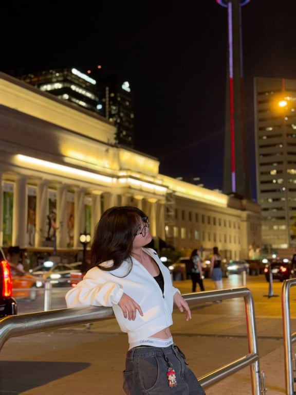 #Aquarius #Cat_lover #LGBTQ_Rights #Foodie