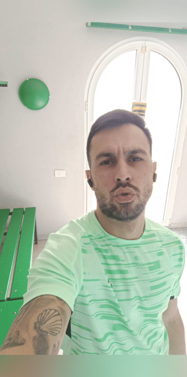 #Virgo #Cat_lover #Dog_lover #Sentimental #Esports #Ocean_person