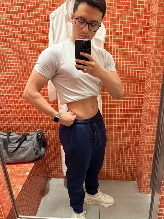 #Sagittarius #EDM #Spirituality #Guitar_Player #Cat_lover #Acoustic_Music