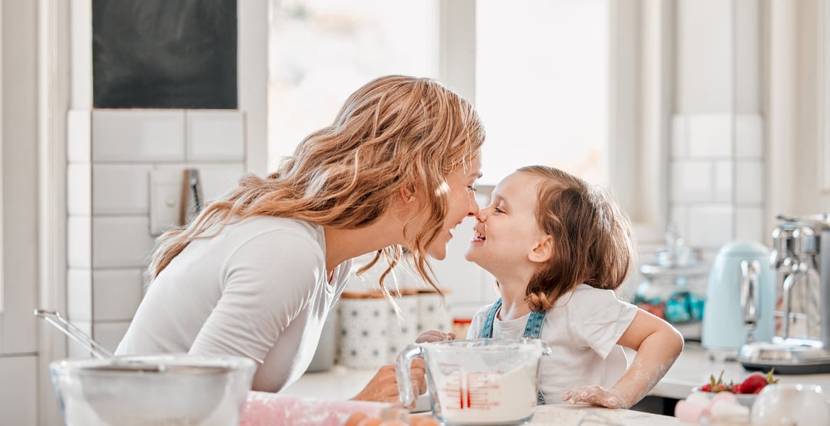The Myth of the Perfect Mother | PeonyMagazine