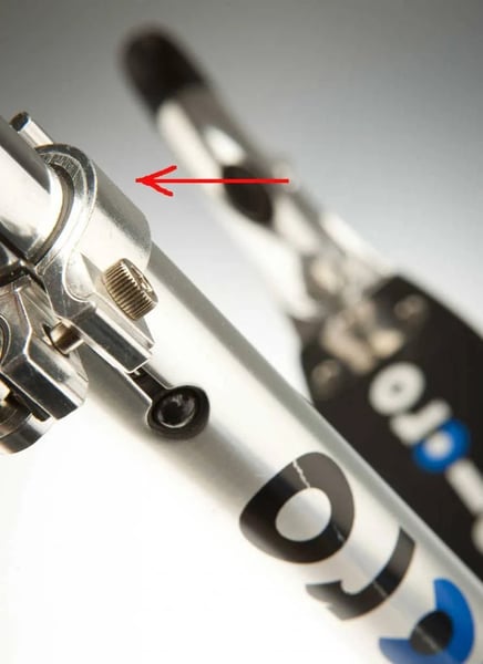 metalen klem voor de micro steppen