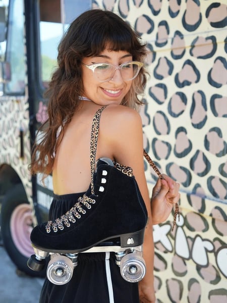 Moxi Skates Panther Set Model