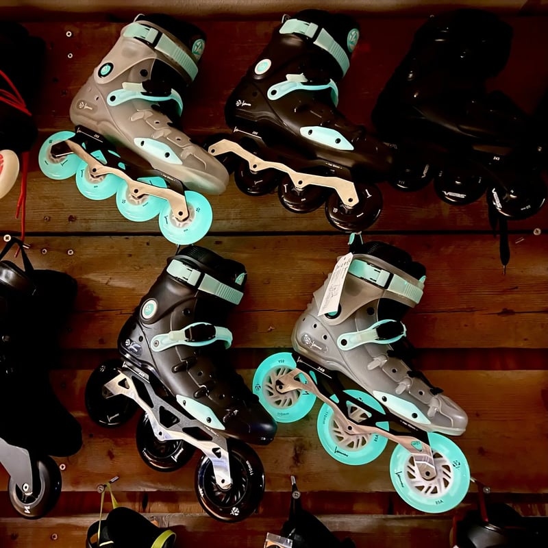 Luminous - Ray Dark 110 - Tri Skates - 44