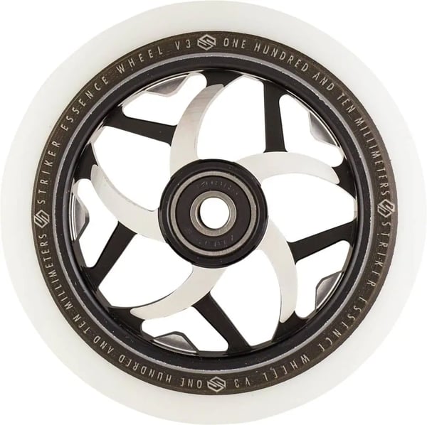 striker-essence-v3-white-pro-scooter-wheels-2o Striker essence stepwiel 110mm wit zwart