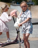 Wild And Soft Roze Eenhoorn en Wit Konijn