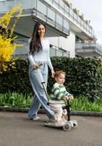 Micro mini2grow 4-1 groen gemoneerd met zitje en duwstang