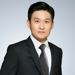 Riley Jaehyuk Cho - industry