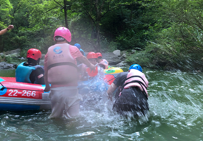 Hangzhou Fiberfuture Co., Ltd. Cool Summer Team Building Event - Ningxiang Weishan Rafting