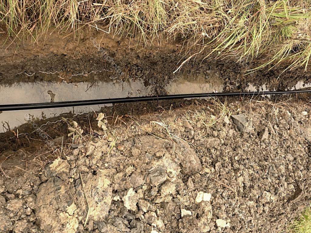 what-are-the-laying-requirements-for-direct-buried-optical-cables