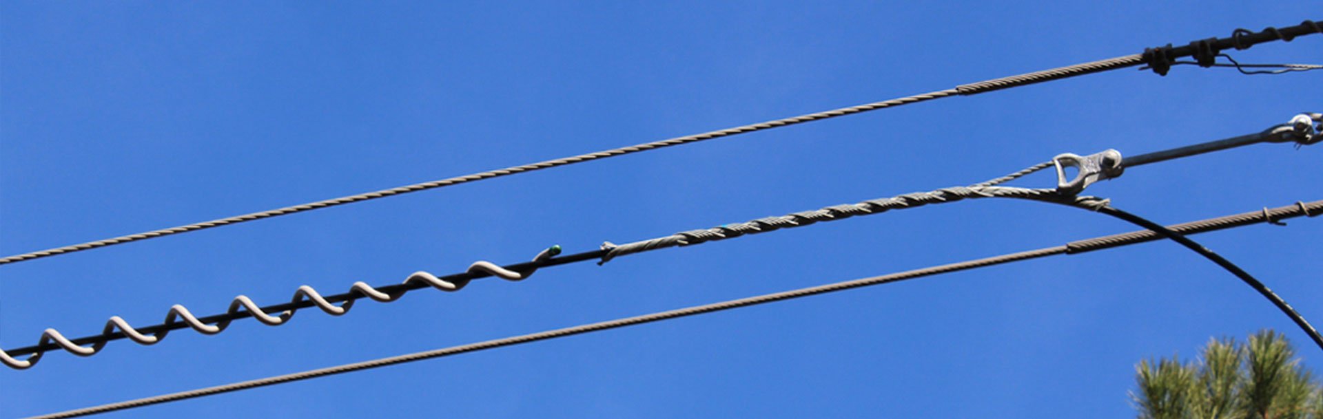 FTTH Drop Cable Clamp