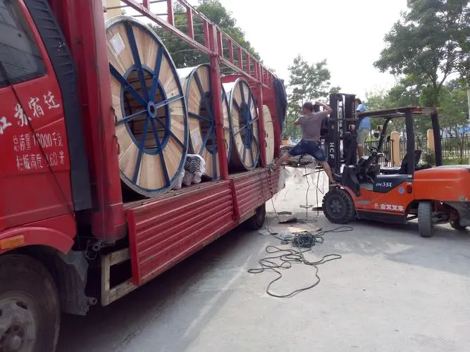 what-problems-should-be-paid-attention-to-when-transporting-and-installing-optical-fiber-cables？