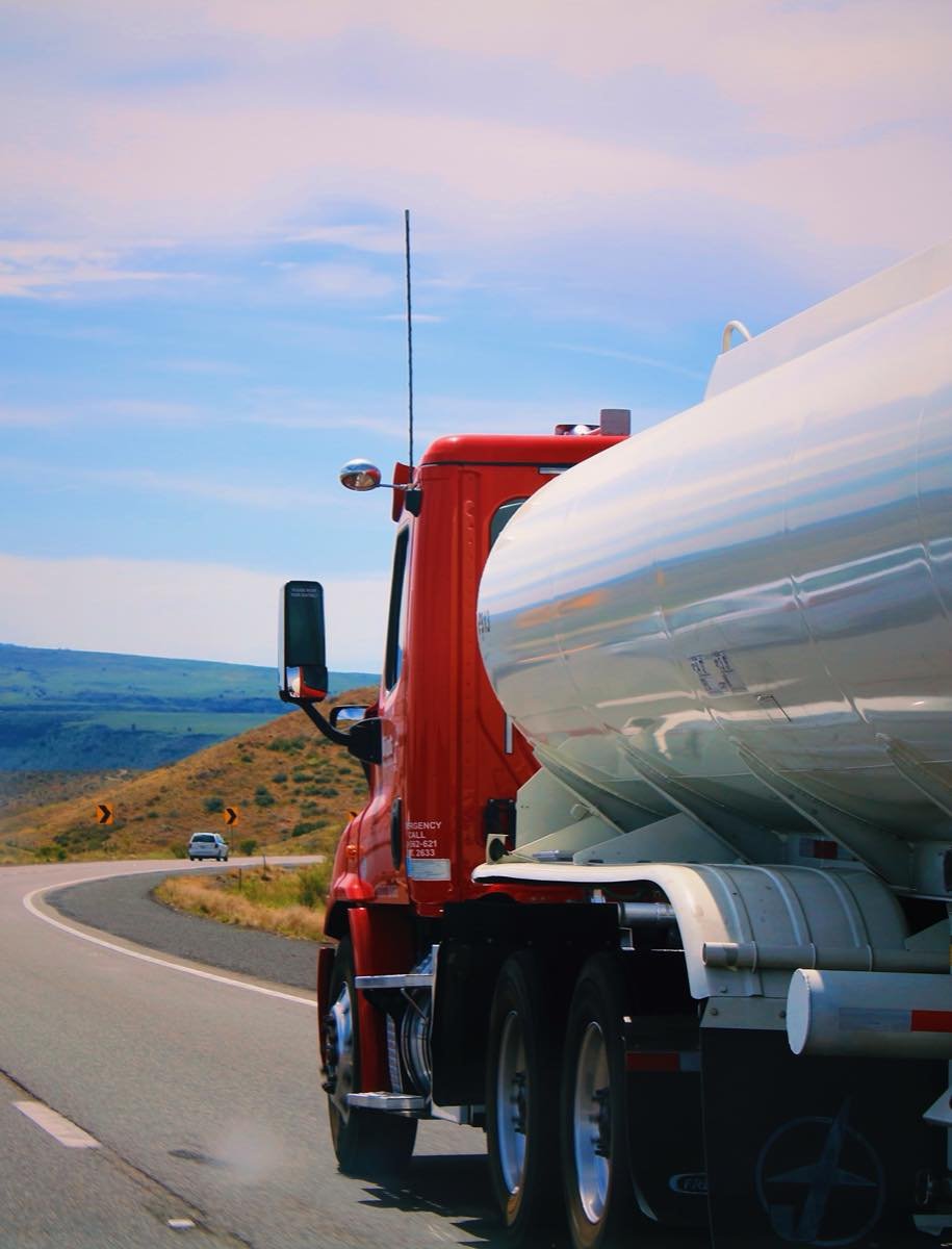 Processed with VSCO with l6 preset Hot shot trucking - tanker truck transportation and trucking