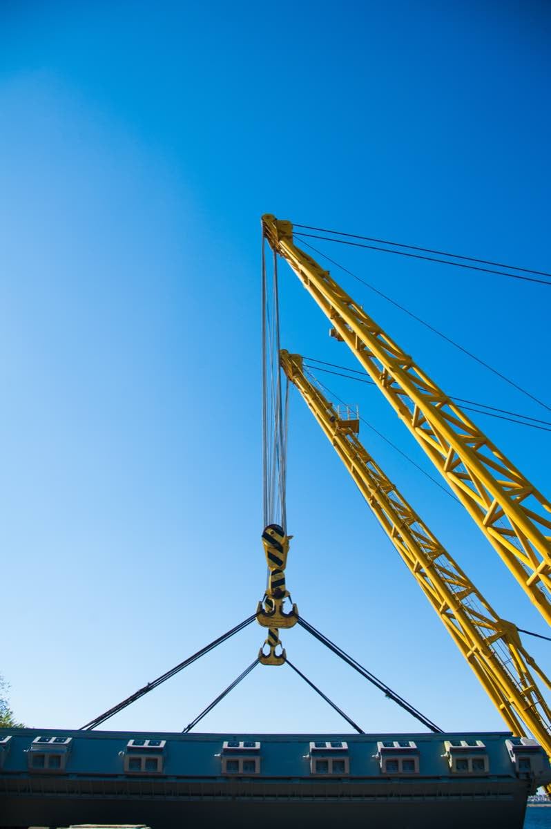 oversize-load-shipping-06 Oversize load shipping - port crane loading heavy cargo