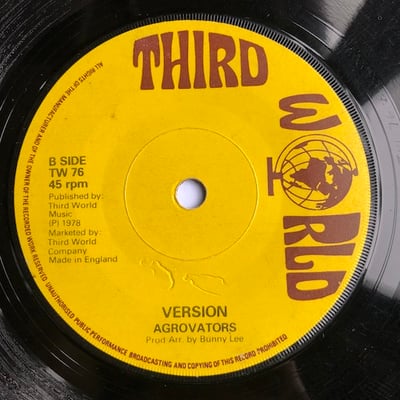 Johnny Clarke - Peace And Love In The Ghetto picture 2