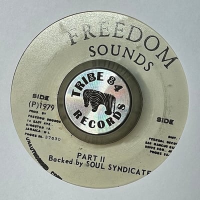 Frankie Jones, The Nazarines - Gimme Little More picture 2