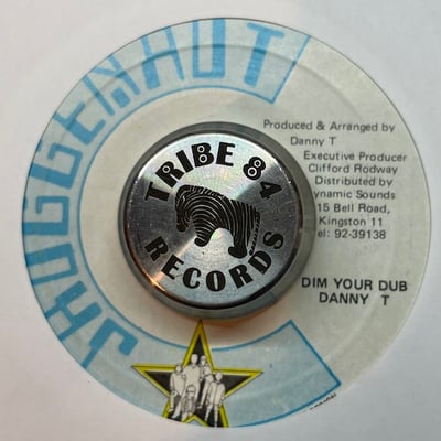Gregory Isaacs - Dim Your Lights picture 2