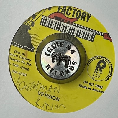 Gregory Isaacs - Lady Of Your Calibre / Version picture 2