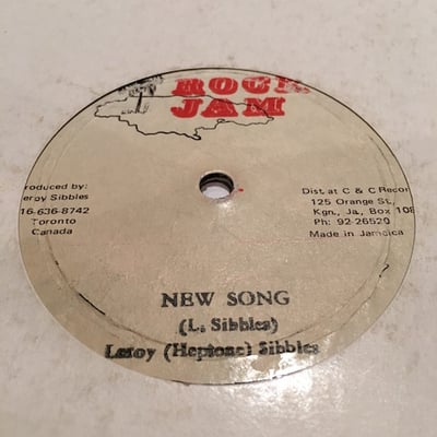 Leroy Sibbles - Ain't No Love picture 2