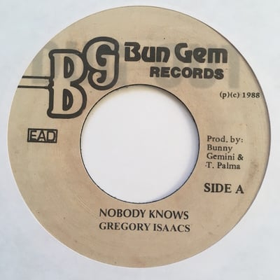 Gregory Isaacs - Nobody Knows picture 2