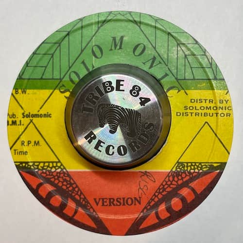 Bunny Wailer – Trouble Is On The Road Again