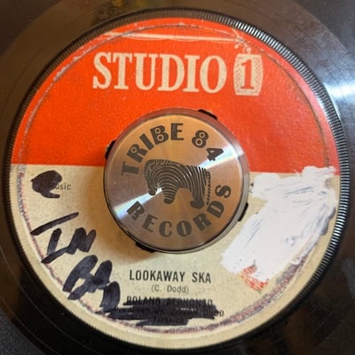 Ken Boothe, Roland Alphonso - Puppet On A String / Lookaway Ska picture 2