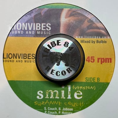 Suzanne Couch - Smile picture 2