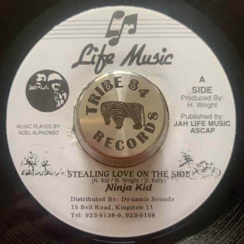 Ninja Kid – Stealing Love On The Side