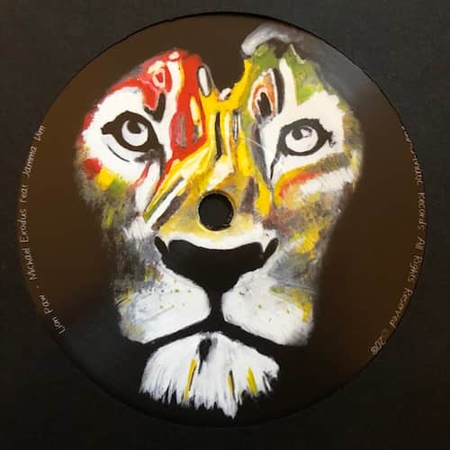 Michael Exodus, Jamma Dim – Lion Paw