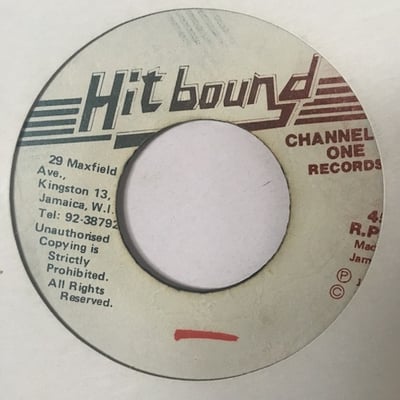 The Mighty Diamonds - Country Living picture 2